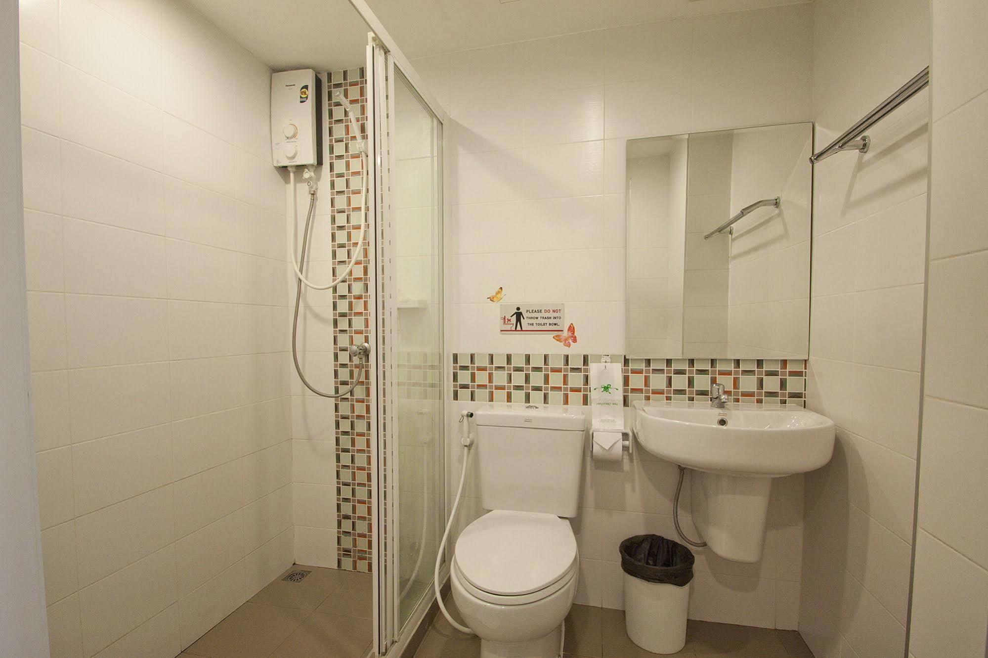 Хостел Sakul House Бангкок Экстерьер фото